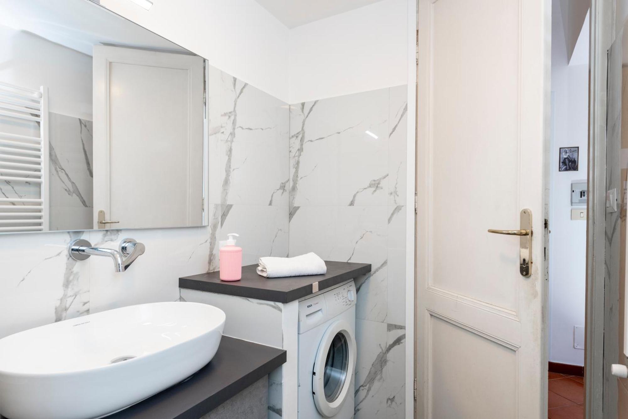 Apartament Monti Deluxe - Terrace Spectacular View Rzym Zewnętrze zdjęcie
